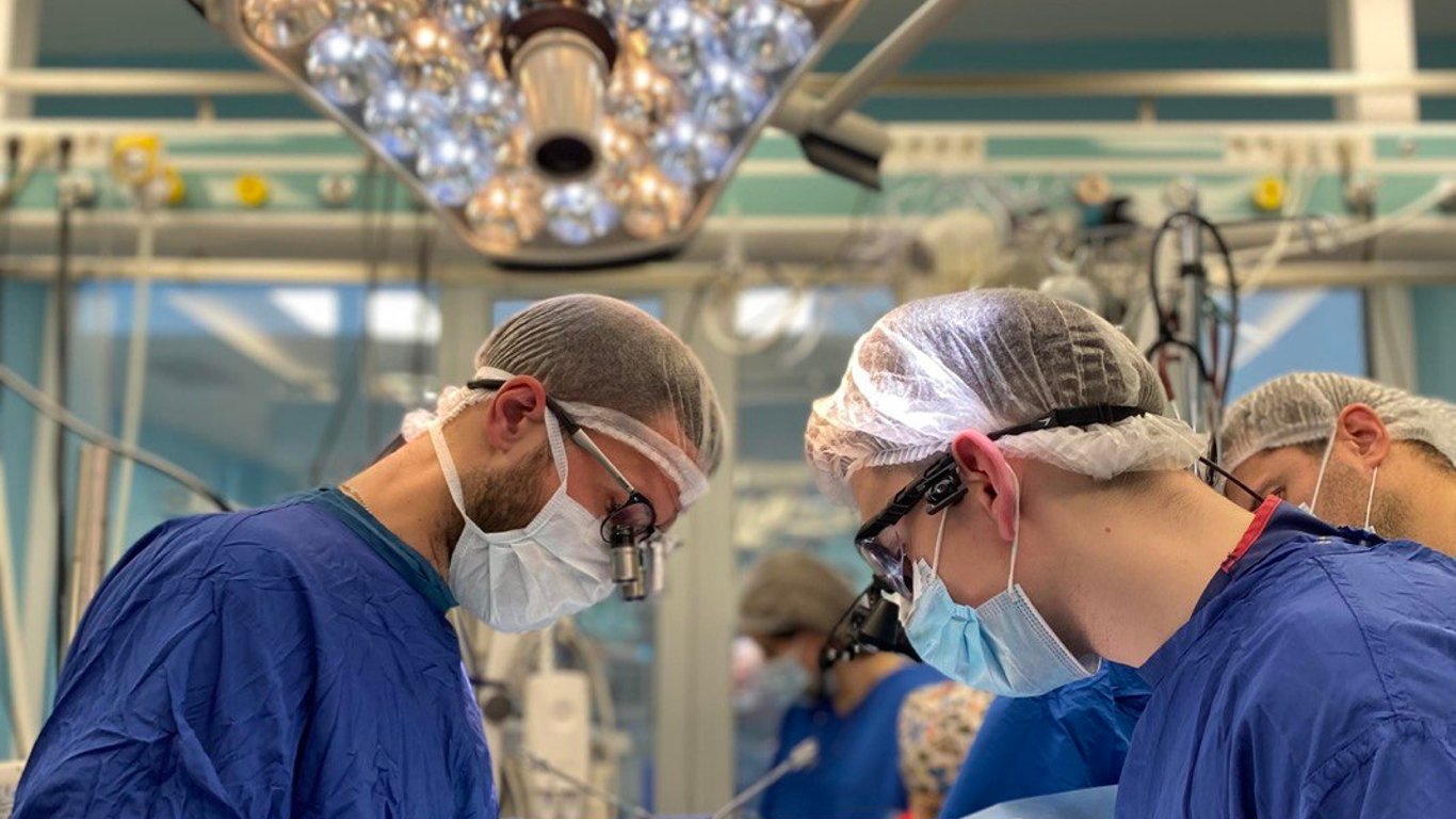 Во львовской больнице впервые в Украине прооперировали младенца с редким пороком сердца