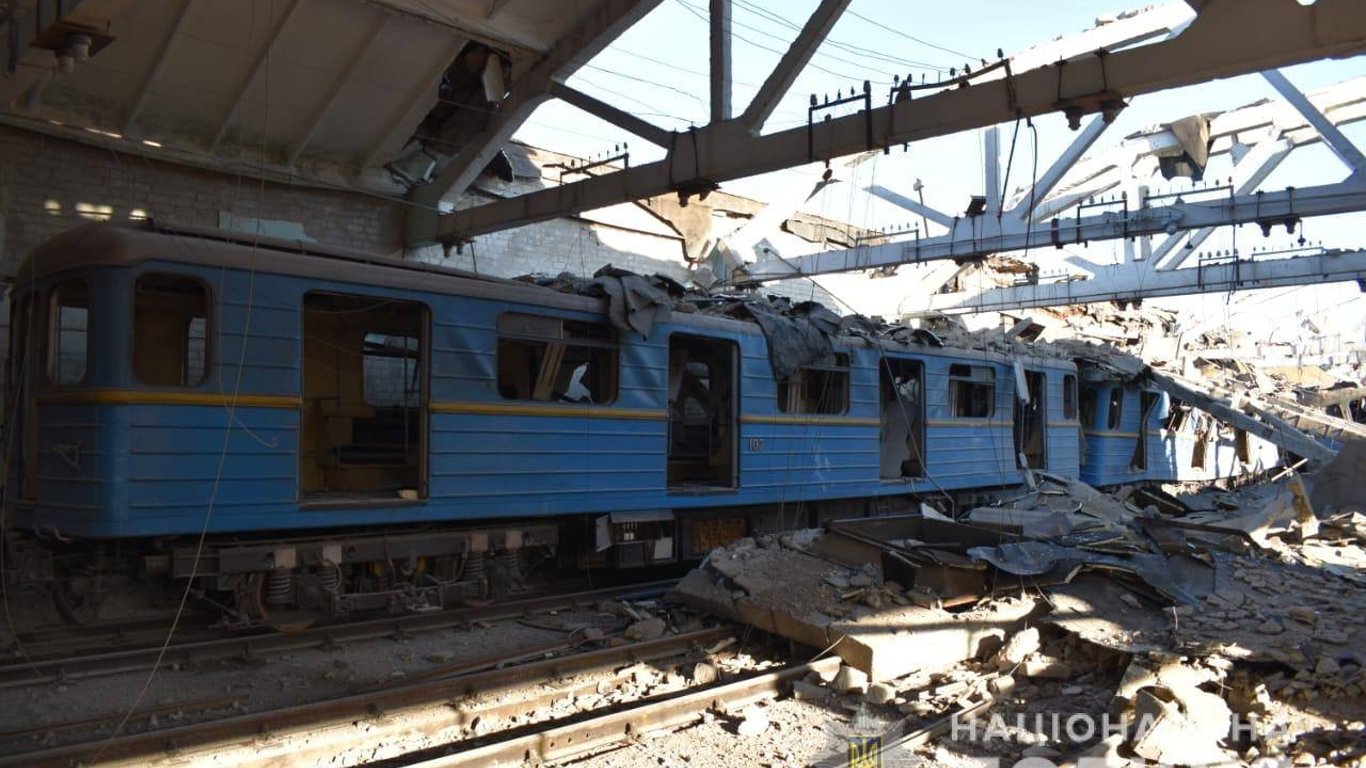 Полиция обнародовала фото последствий ракетного удара по метрополитену в Харькове