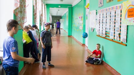 Школи Чорноморська відмовилися від викладання російської мови - 285x160