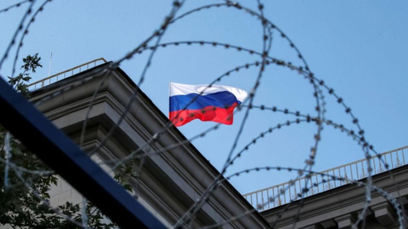 Британия расширила санкции против России