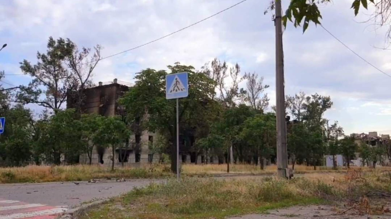 ВСУ отбили атаку на Лисичанск, в Северодонецке продолжаются бои - Гайдай
