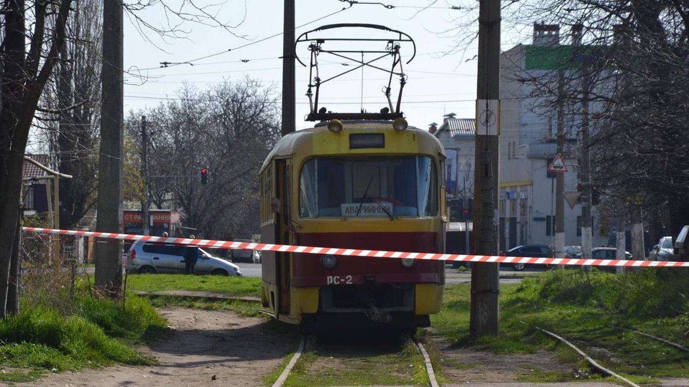 Водитель одесского трамвая получила три года за решеткой