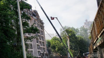 Ракетний обстріл Києва: фоторепортаж - 285x160