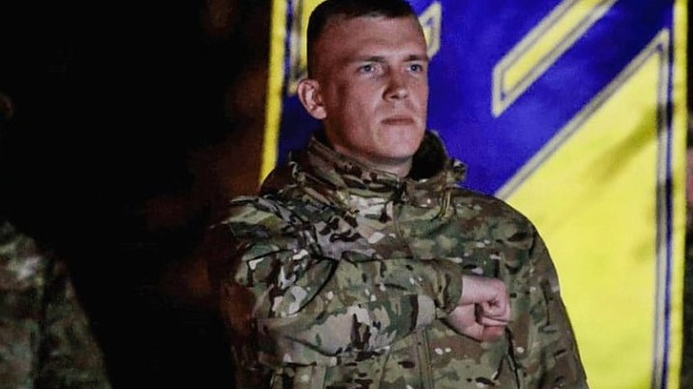 Наев поздравил командира полка "Азов" Прокопенко с Днем рождения
