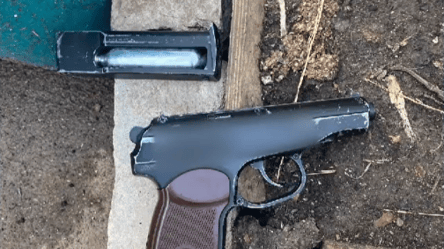 В Одесі громадянин рф кидався на людей зі зброєю - 285x160