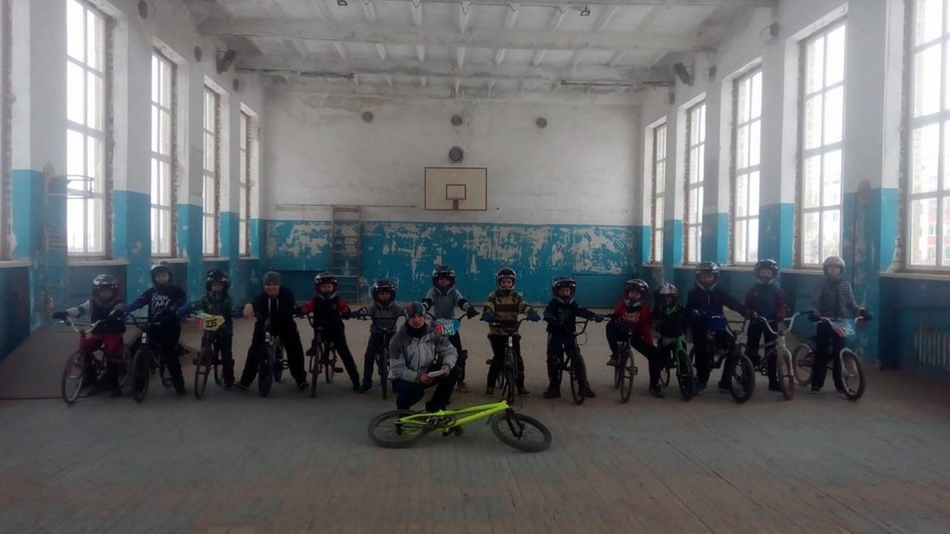 Во временно оккупированном Купянске российские военные похитили детского тренера по велоспорту
