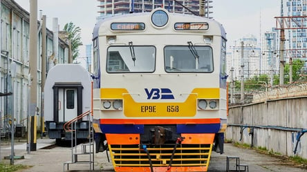 В Рени через Молдову запустили первый грузовой поезд - 285x160
