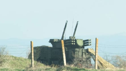 У Криму прогриміли вибухи біля аеродромів Бельбек та Саки - 304x171