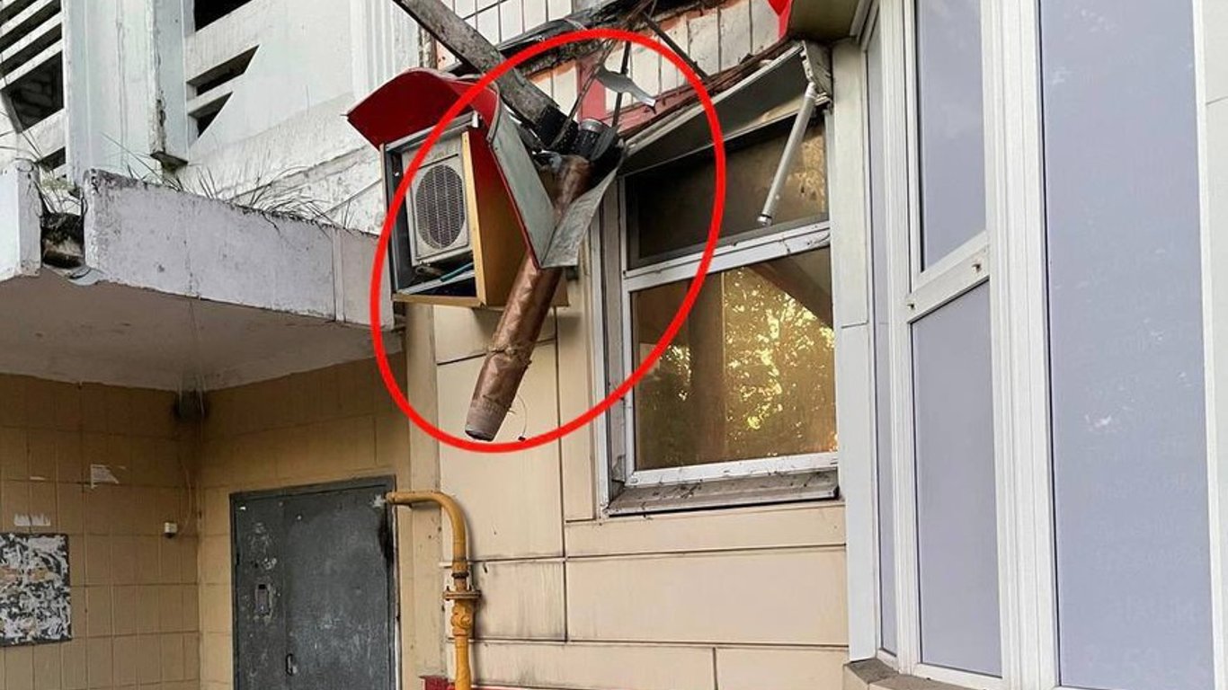 На будинок у Бєлгороді впала частина російської ракети "Панцир", – The Insider