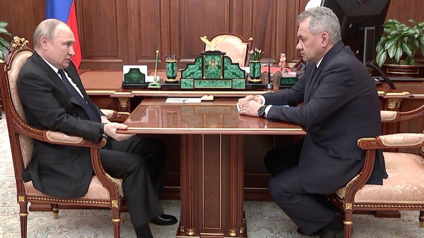 Путін наказав відправити на "відпочинок" окупантів, які захопили Луганщину