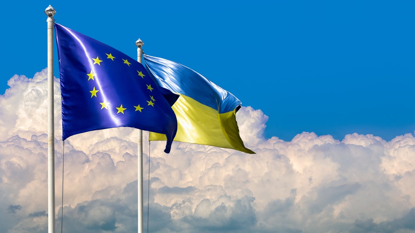 Макрофінансова допомога від ЄС у 2023 році: Україна отримала перший транш
