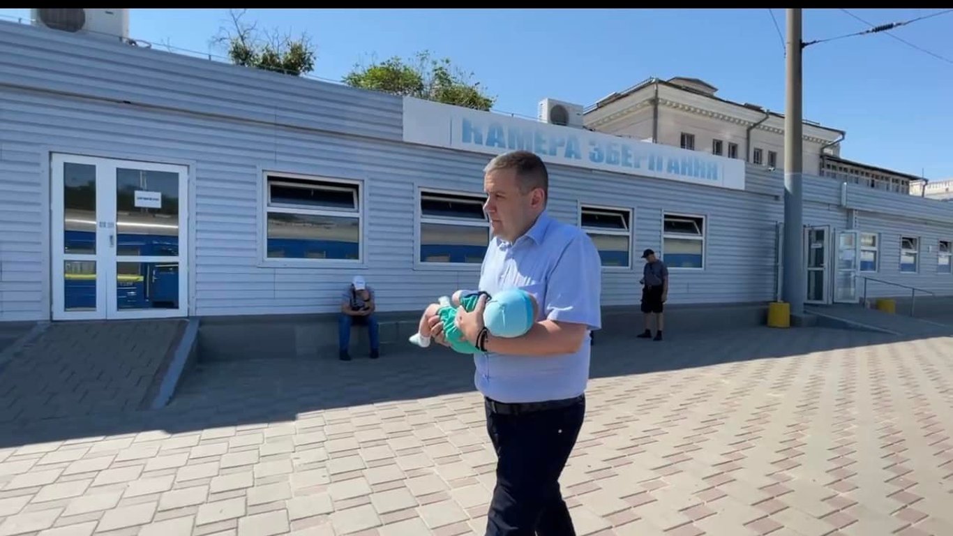 В Одессе эвакуировали малышей из дома малыши