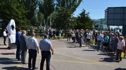 У Мелітополі окупанти відкрили пам'ятник вбивці Шухевича та Коновальця - 285x160