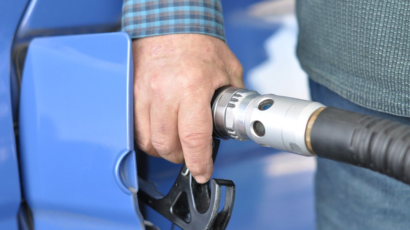 Цены на топливо – когда стоимость дизеля, бензина и автогаза снизится