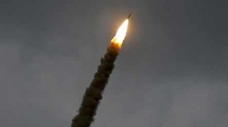 Ракетная атака по Запорожью: первое фото последствий - 285x160