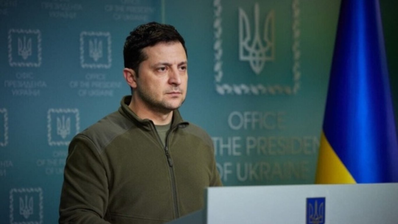 Зеленский прокомментировал признание КНДР террористов на Донбассе республиками
