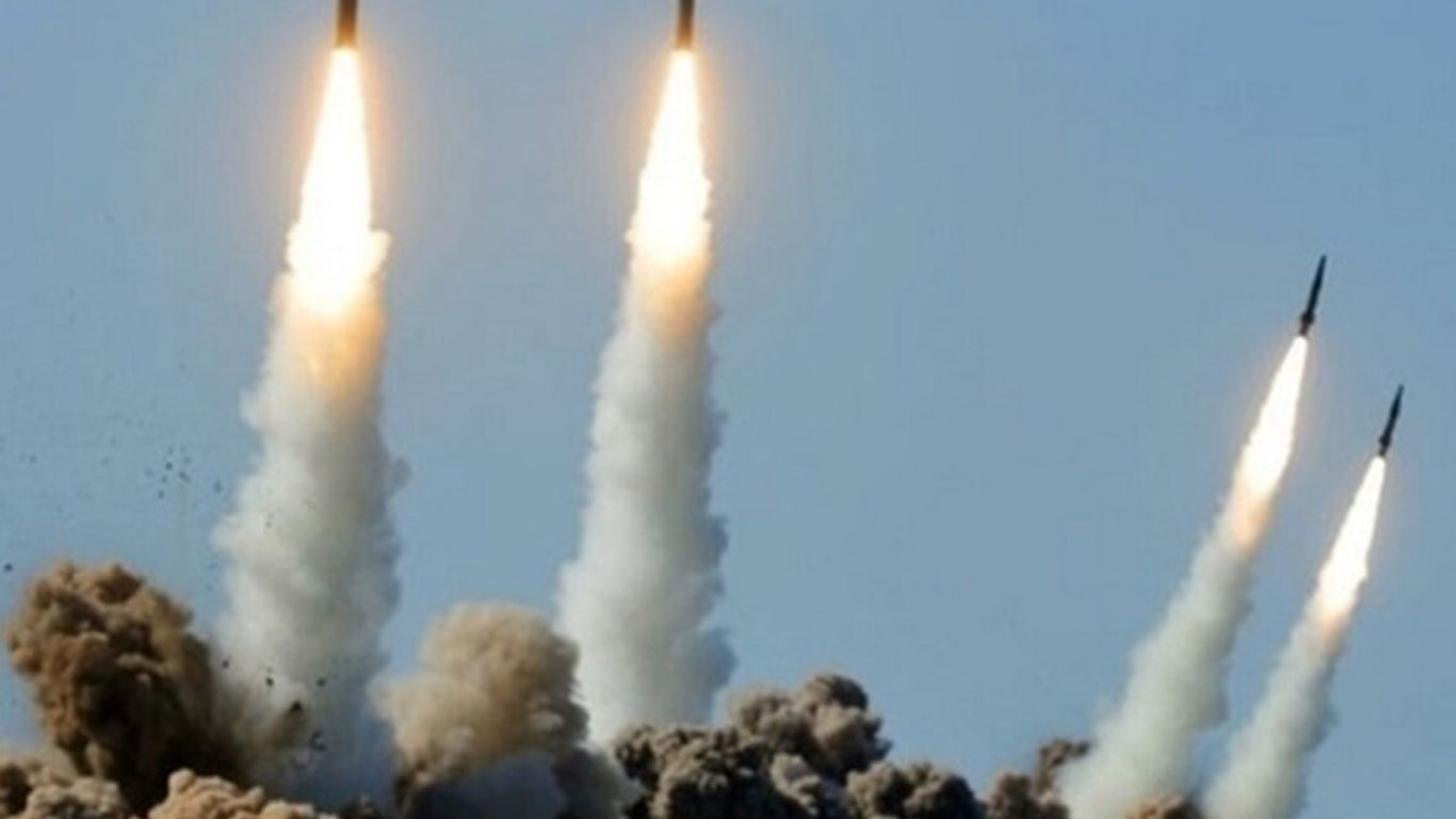 Російські окупанти вдарили трьома ракетами по Одеській області