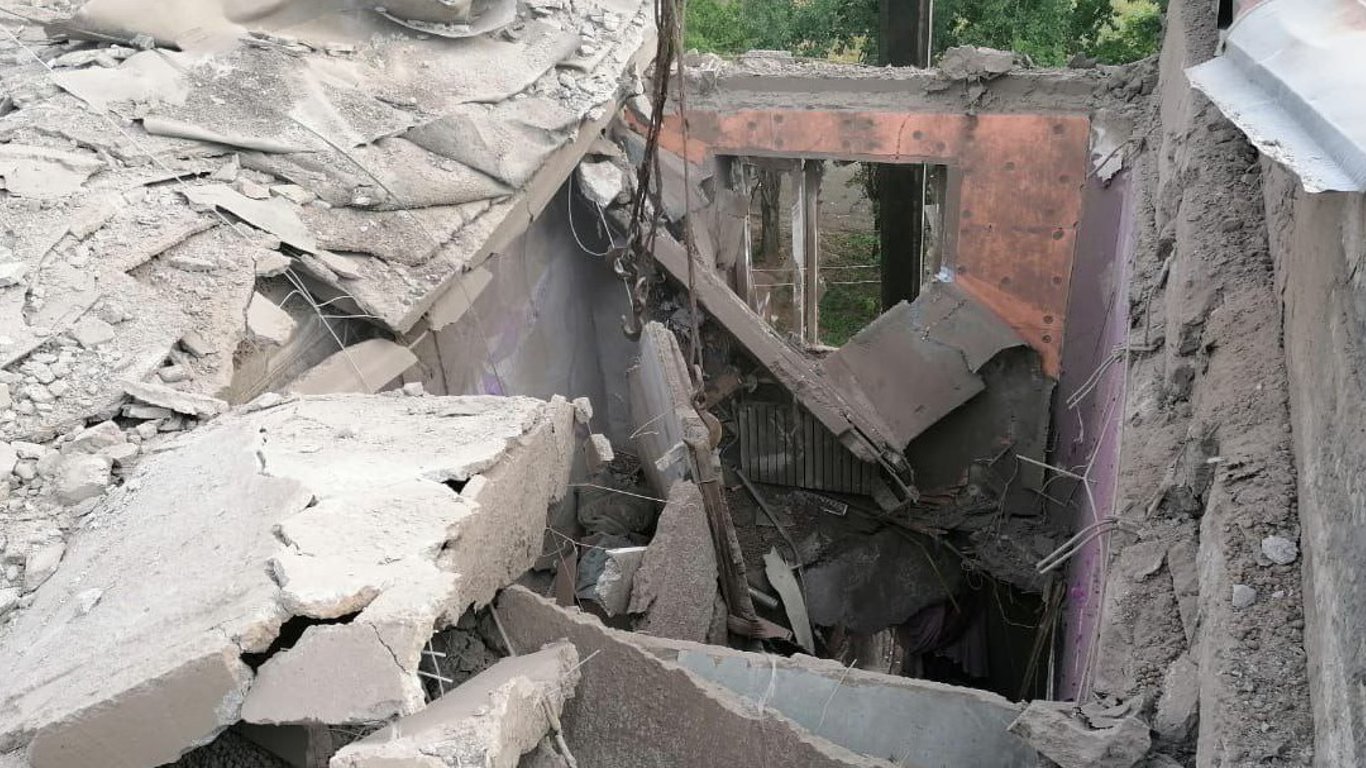 Никополь - оккупанты выпустили 53 ракеты - есть раненные и погибшие