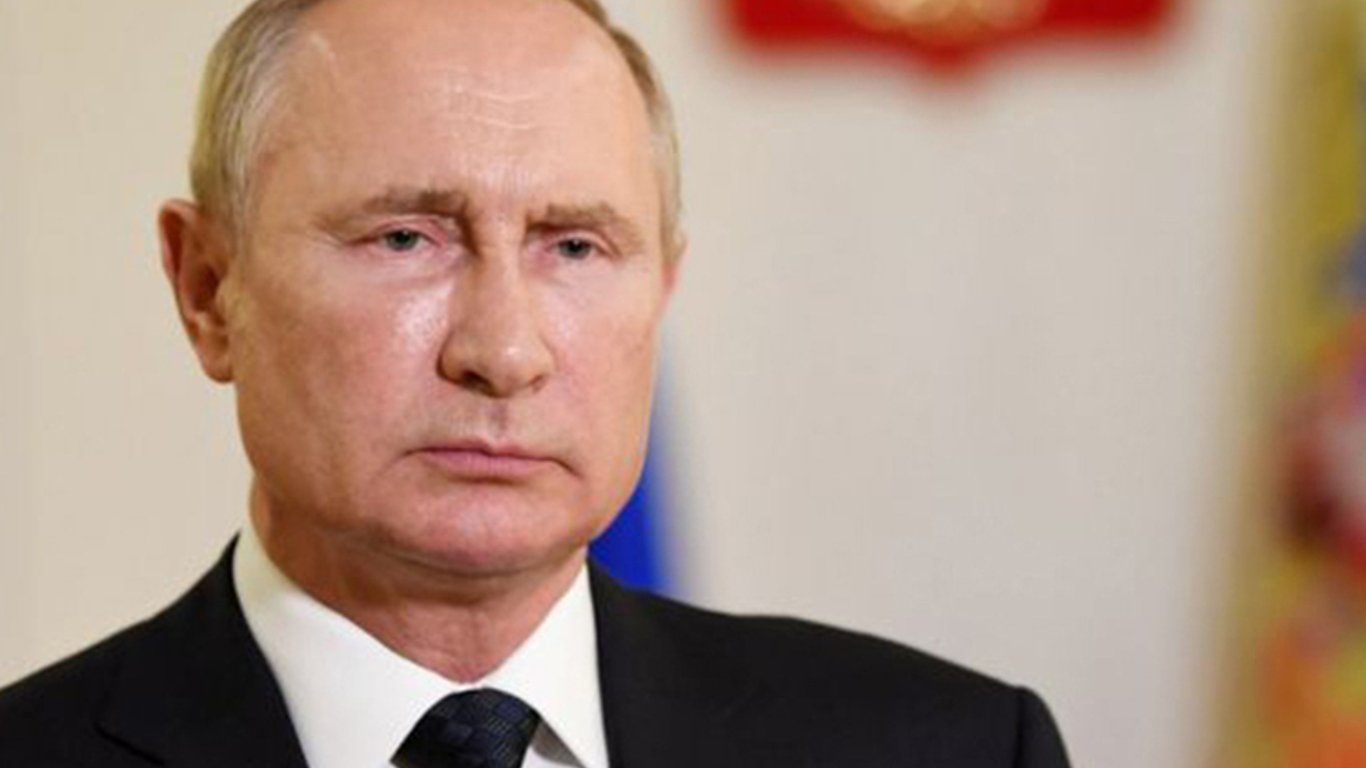 Путин на фоне западных санкций уехал в Иран "налаживать связи"