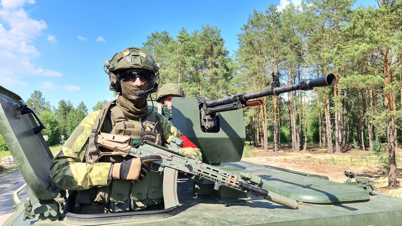 В Білорусі продовжили військові навчання до 31 липня - на яких полігонах тренують солдатів