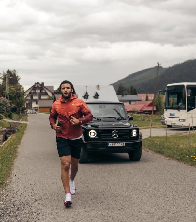 Мозес Итаума