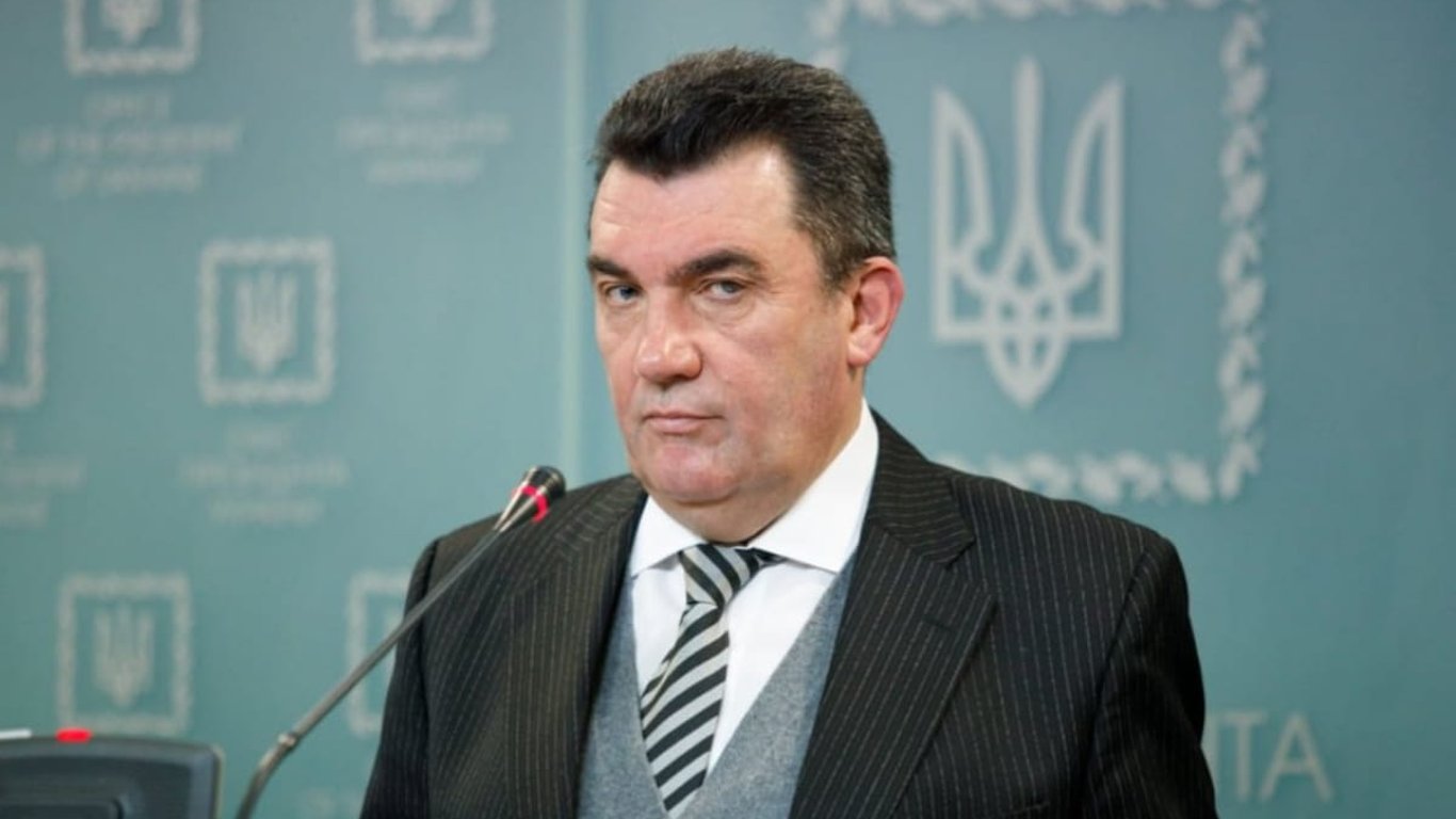 Данілов відреагував на заяву Європолу про нібито контрабанду зброї з України