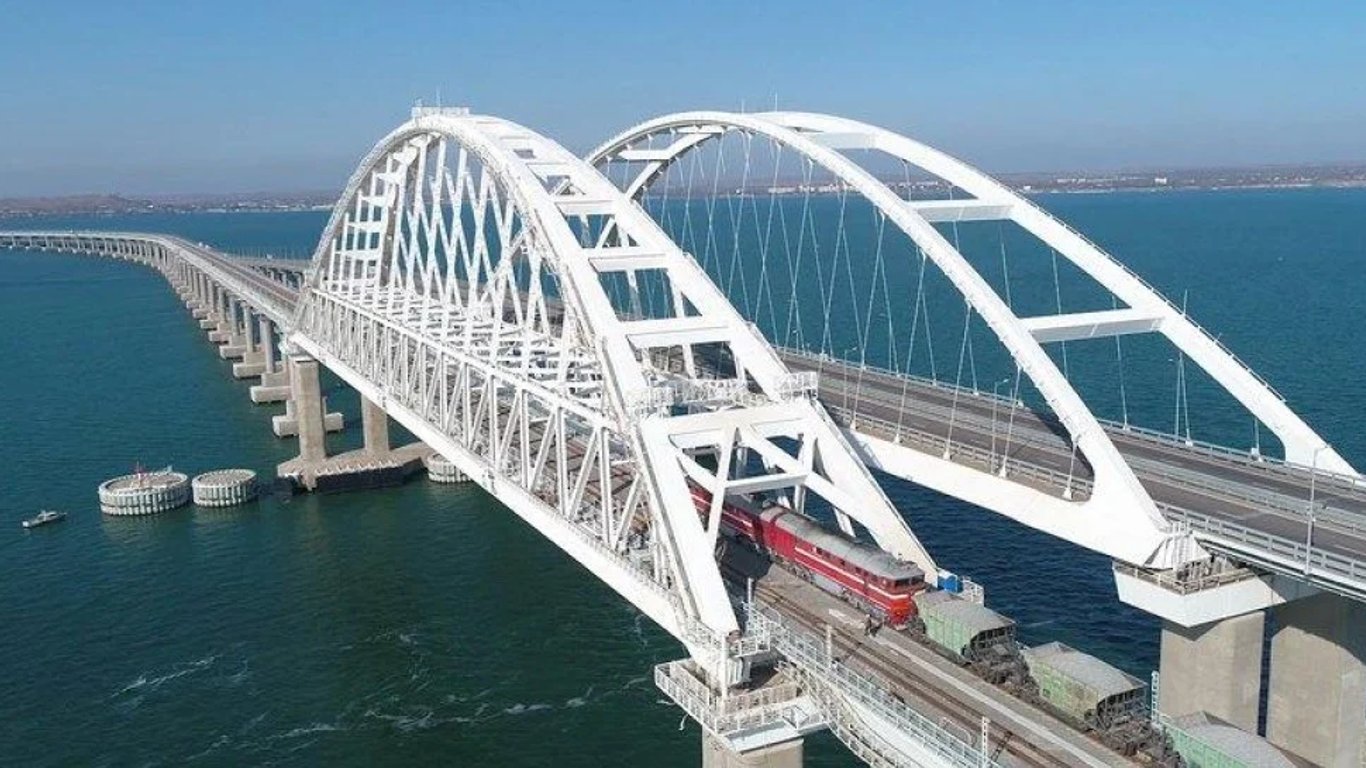 Данилов показал россиянам, какая судьба ждет Крымский мост