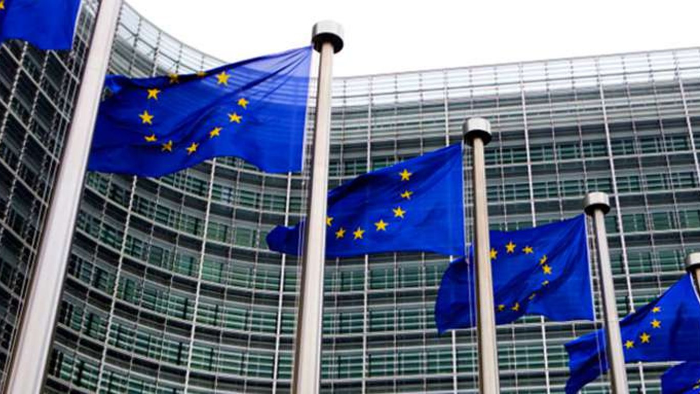 Европейский инвестбанк выделит Украине почти 1,6 млрд евро финпомощи