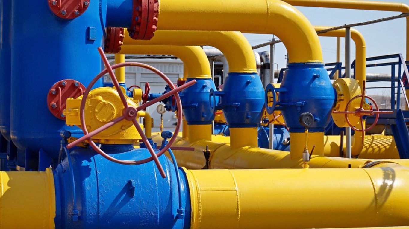"Газпром" без предупреждения увеличил давление на газопроводе в Украину