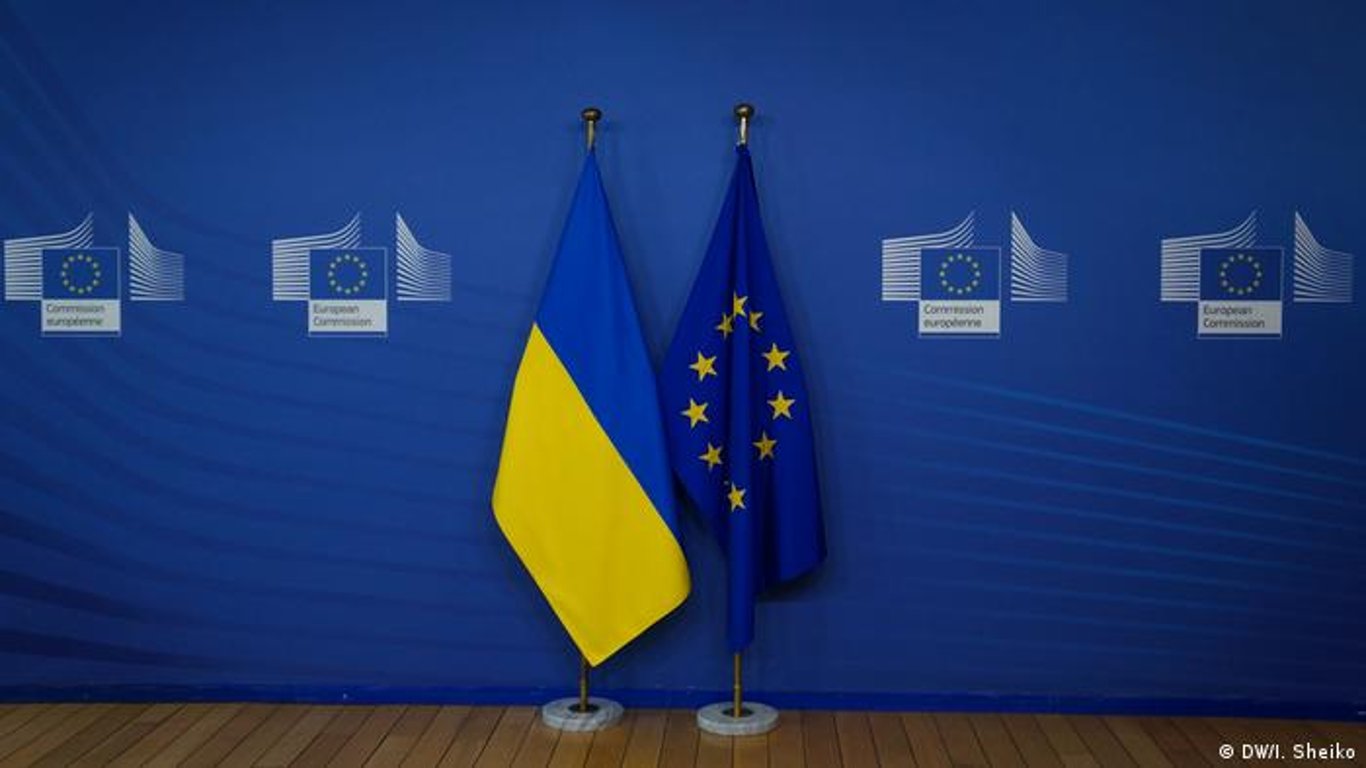 Большинство украинцев поддерживают вступление в ЕС и НАТО