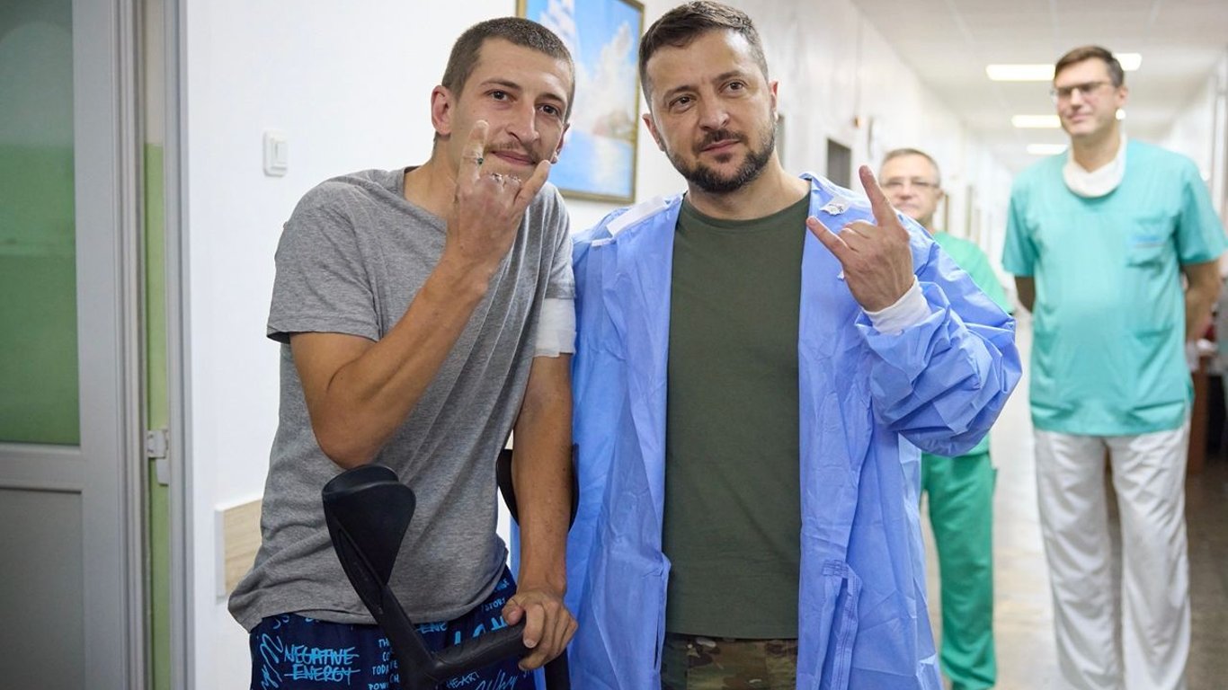 В Одесі Зеленський відвідав поранених українських військових