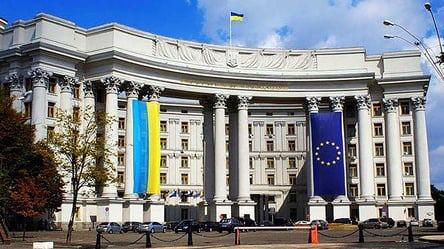 Все они соучастники: в МИД Украины отреагировали на призыв посольства рф казнить "азовцев" - 285x160