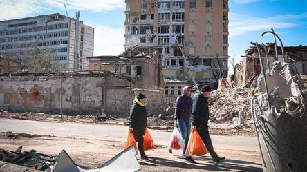 Враг ночью снова обстрелял Харьков: разрушены здания - 285x160