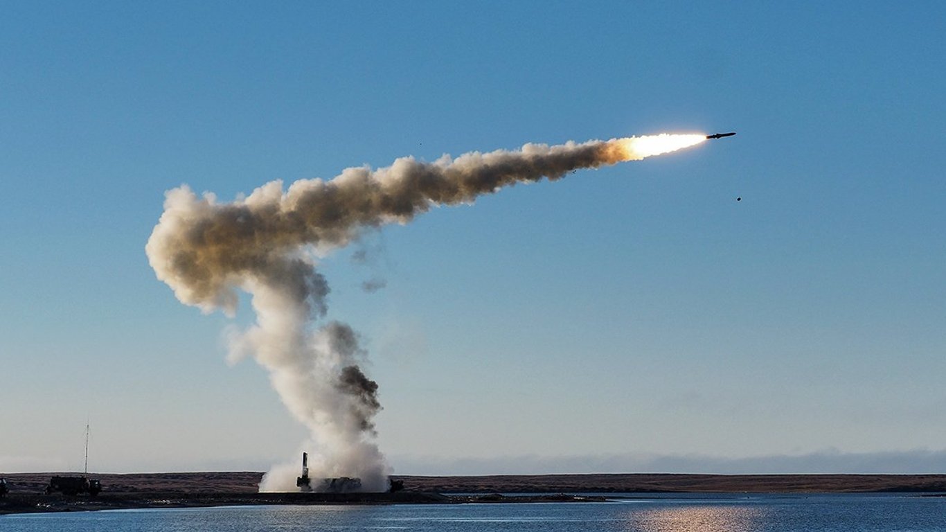 РФ выпустила по Одесщине ракету "Оникс"