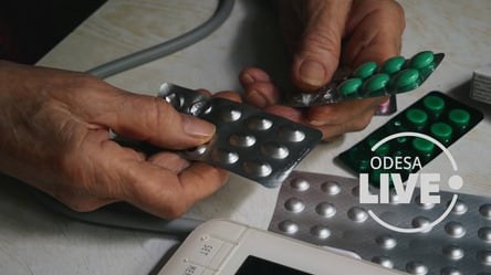 Антибіотики за рецептом: інспекція аптеками Одеси. Відео - 285x160