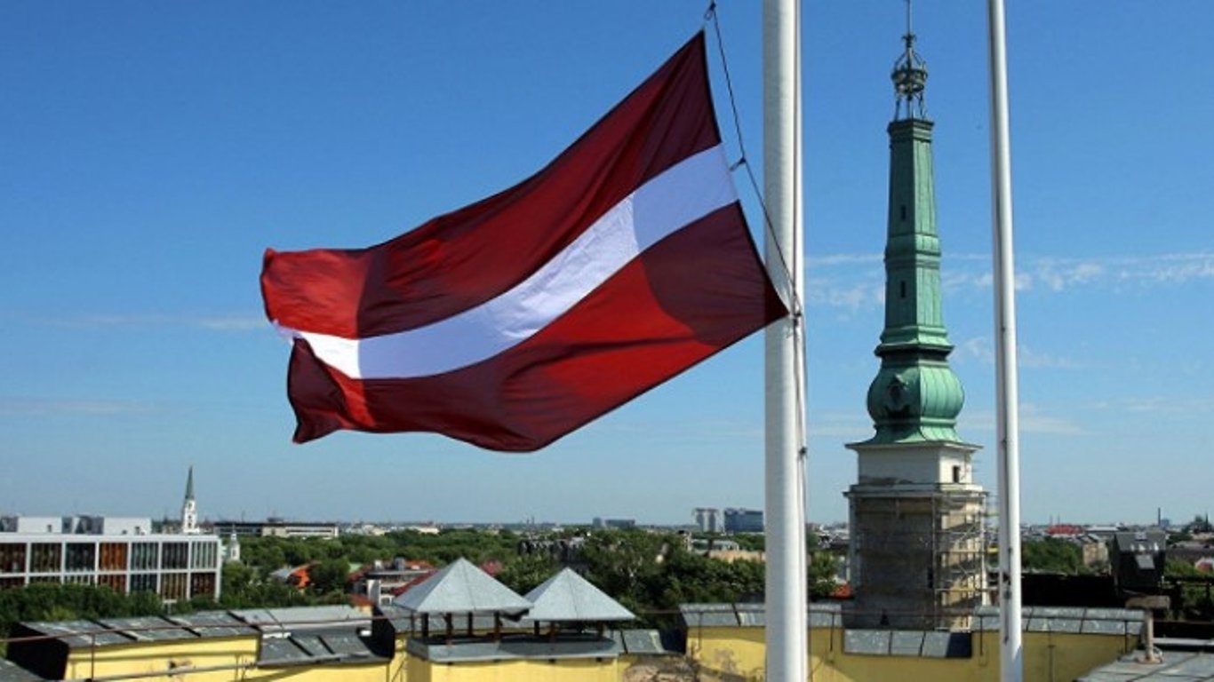 Латвія не видаватиме візи росіянам: в'їзд можливий за однієї умови