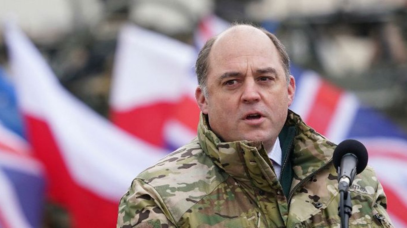 Велика Британія надішле Україні потужне озброєння: Воллес повідомив подробиці