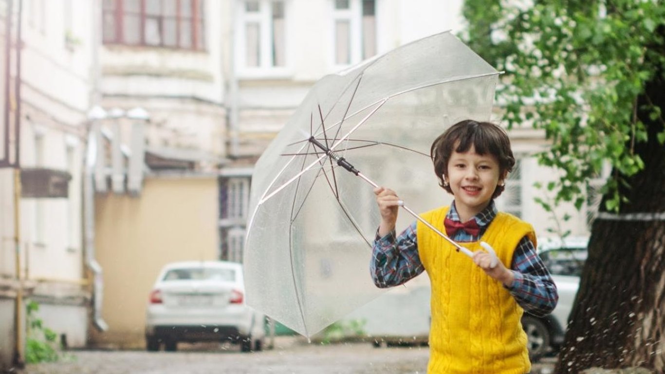 Хаотичні дощі та спека: Діденко дала прогноз погоди на 12 серпня