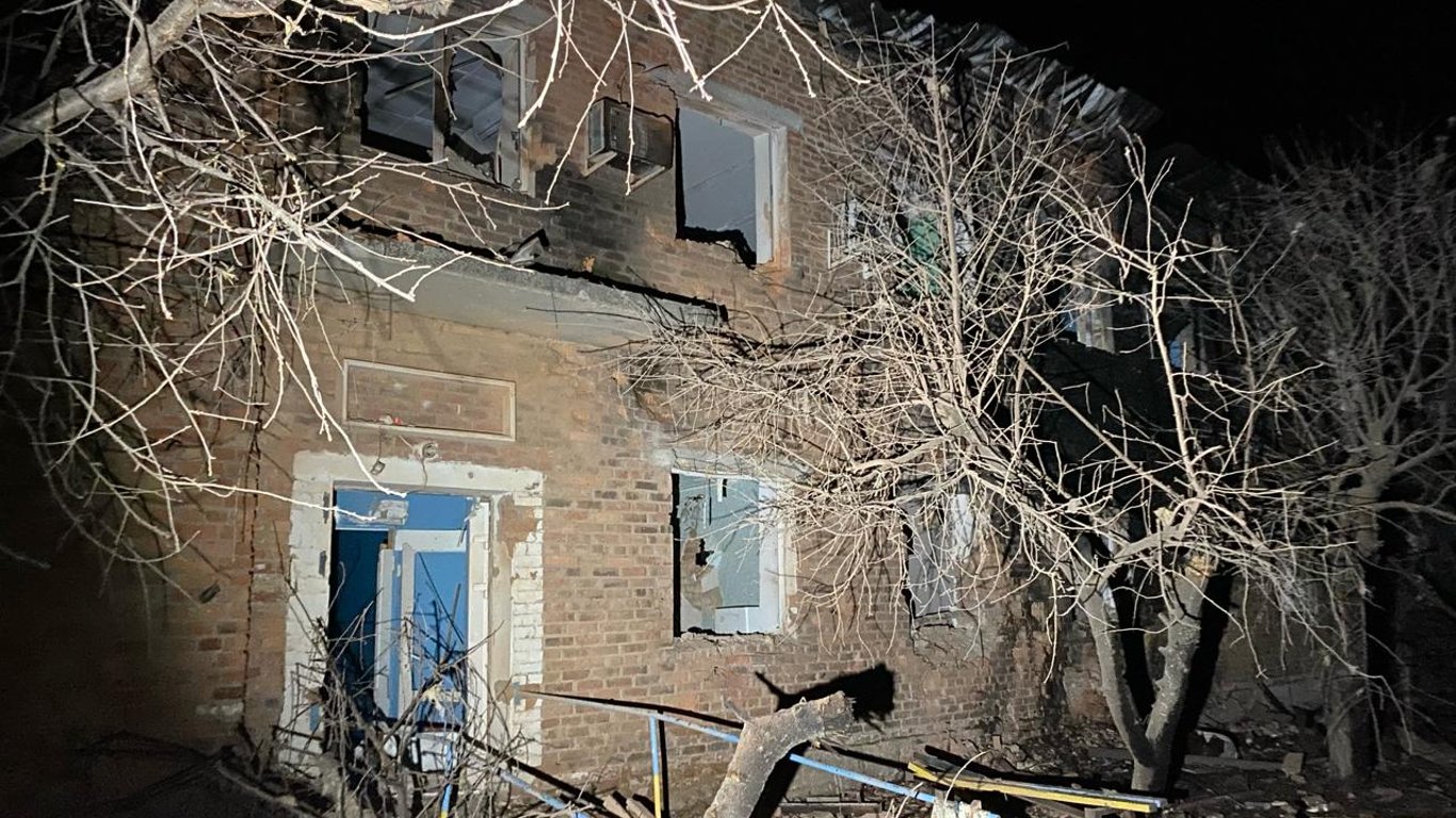 В ГСЧС показали последствия атаки на больницу в Харьковской области