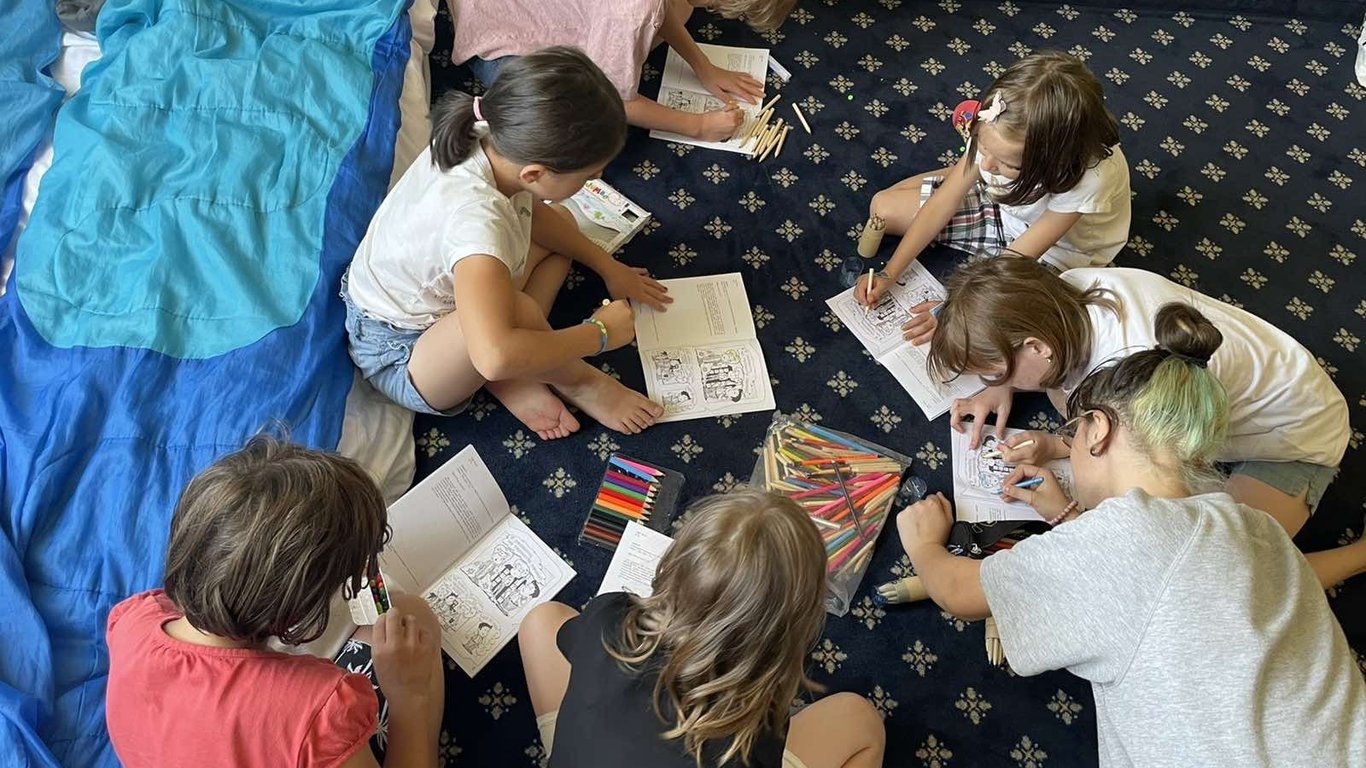 В Одесской области детей-сирот эвакуировали в Польшу и Румынию