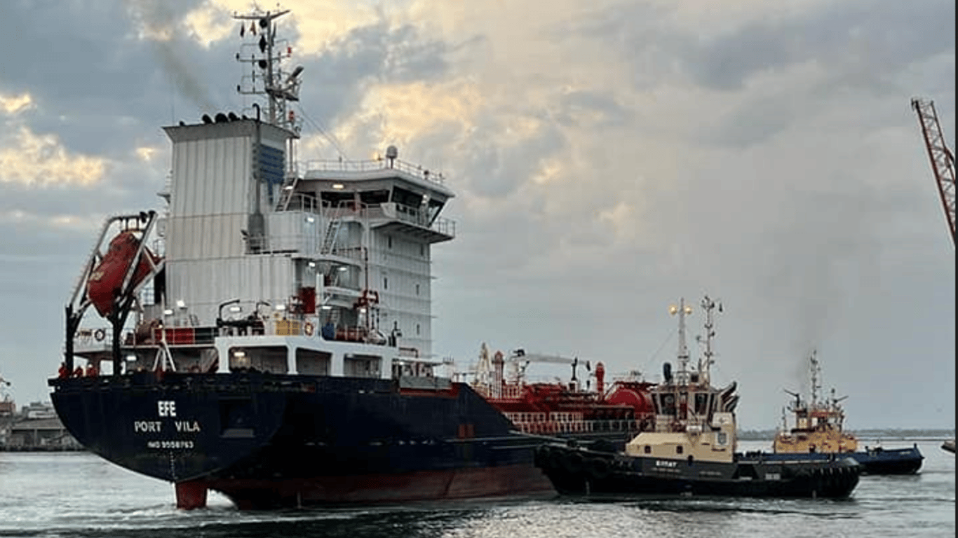В порту Одесчины ждут еще пять судов для загрузки украинским зерном