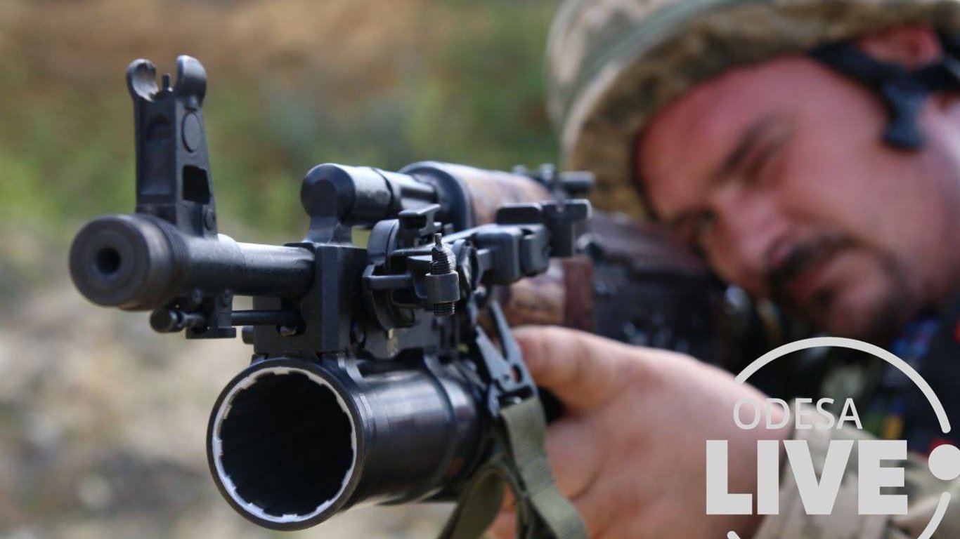 Альпинизм и тактическая стрельба: как готовят бойцов территориальной обороны Одесчины (фото)