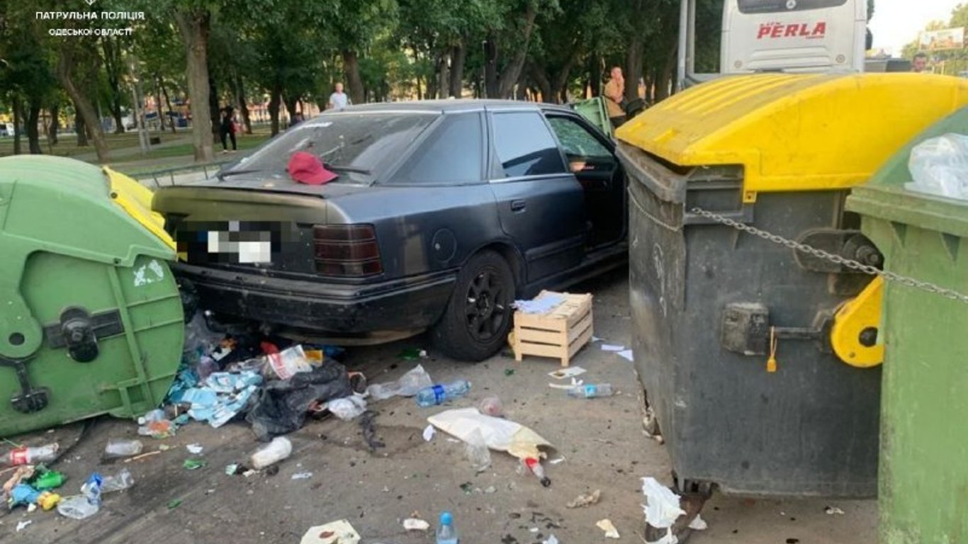 В Одессе произошла смертельная авария: женщина погибла на месте