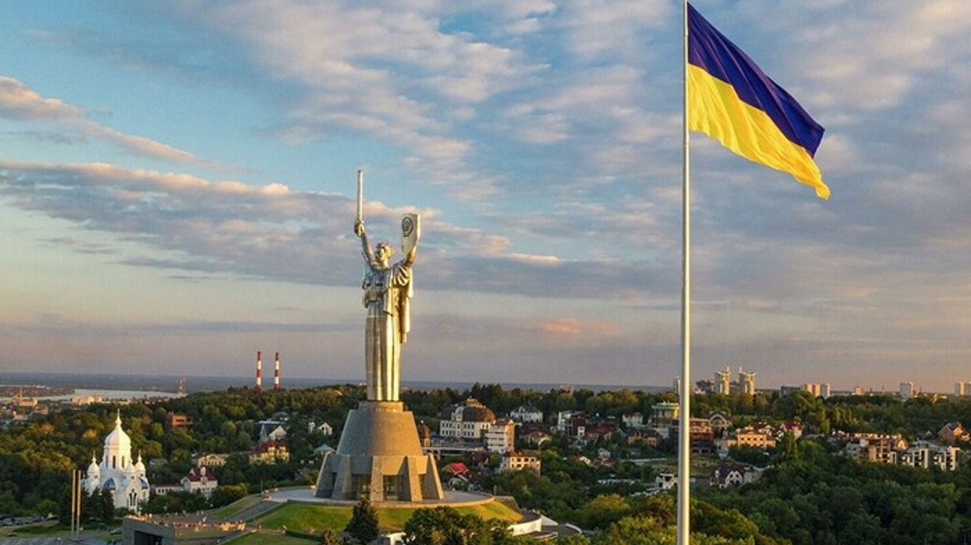 День Независимости Украины: красивые поздравления в стихах, прозе и открытках