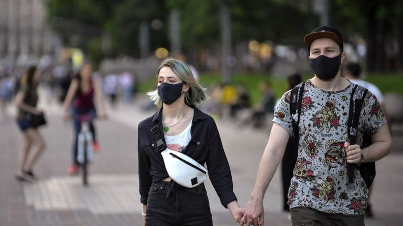 Надеваем маски: пылевая буря досталась Одессы