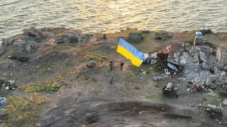Одеська Чорнобаївка: що ми знаємо про острів Зміїний, і чому він став для росіян прокляттям - 285x160