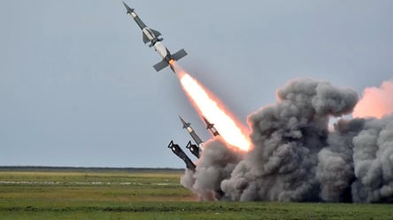 Українські військові збили російську ракету на Черкащині - 285x160