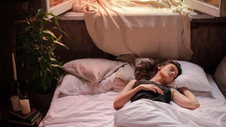Вчені з'ясували, чому через нестачу сну людина стає жадібною - 285x160
