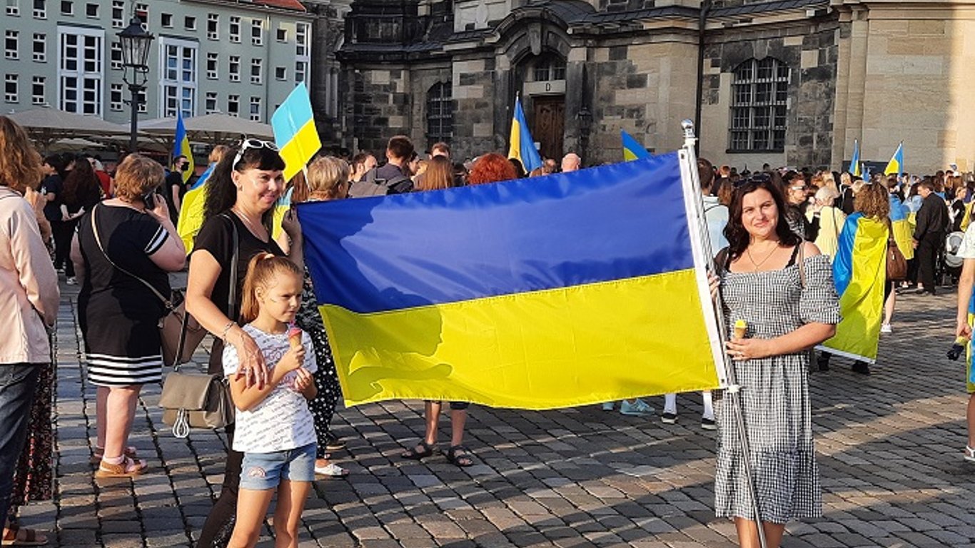 укранці - день незалежності україни - дрезден - німеччина