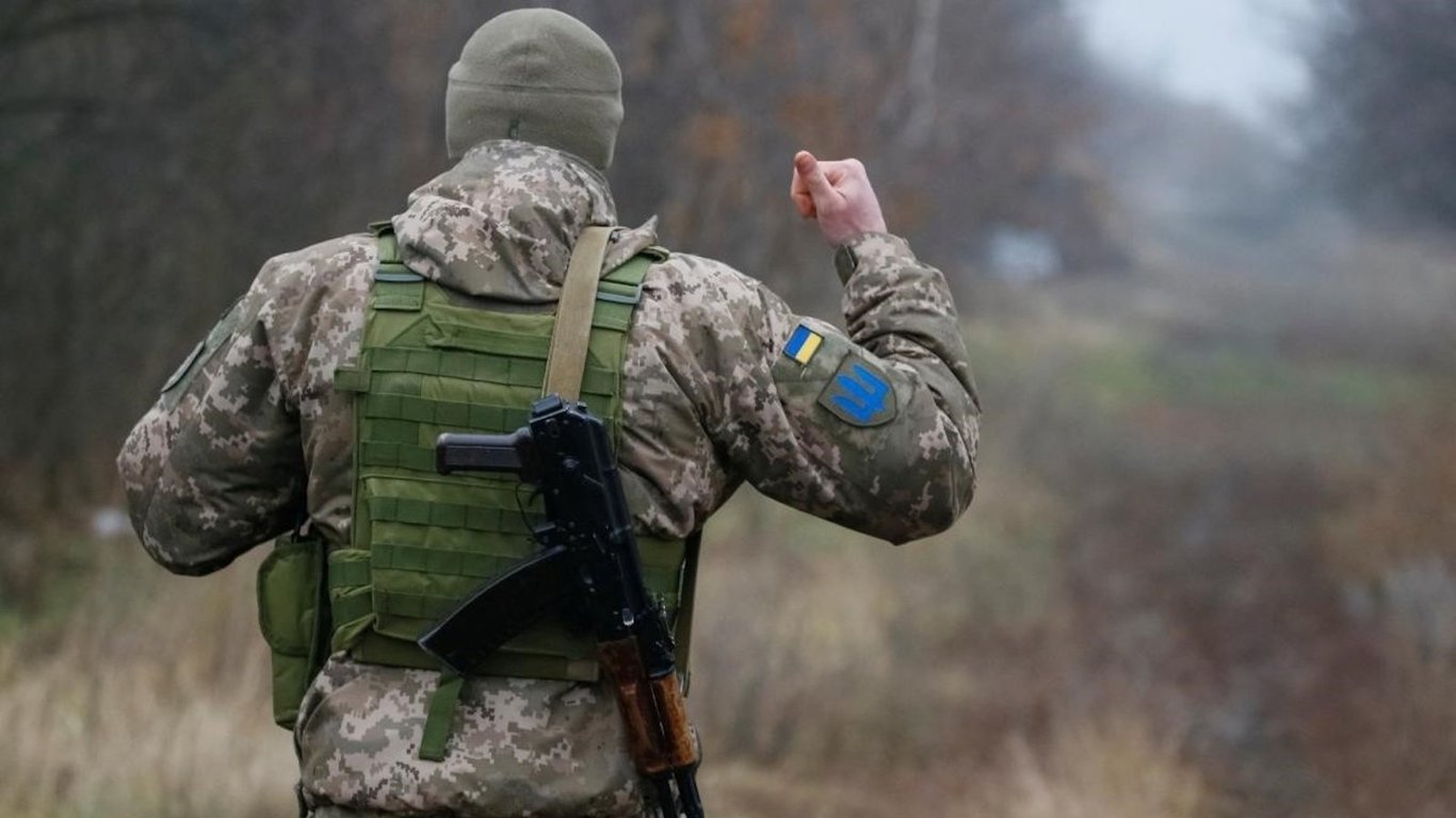 Российский журналист "засветил" базу оккупантов: по ней ударили ВСУ (видео)